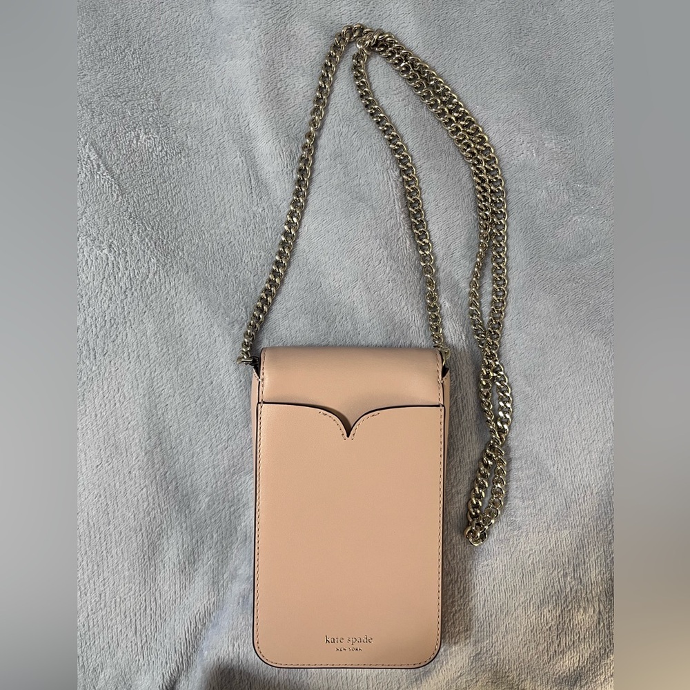 Kate Spade Blush Crossbody Bag with Gold Chain - Picture 7 of 8
